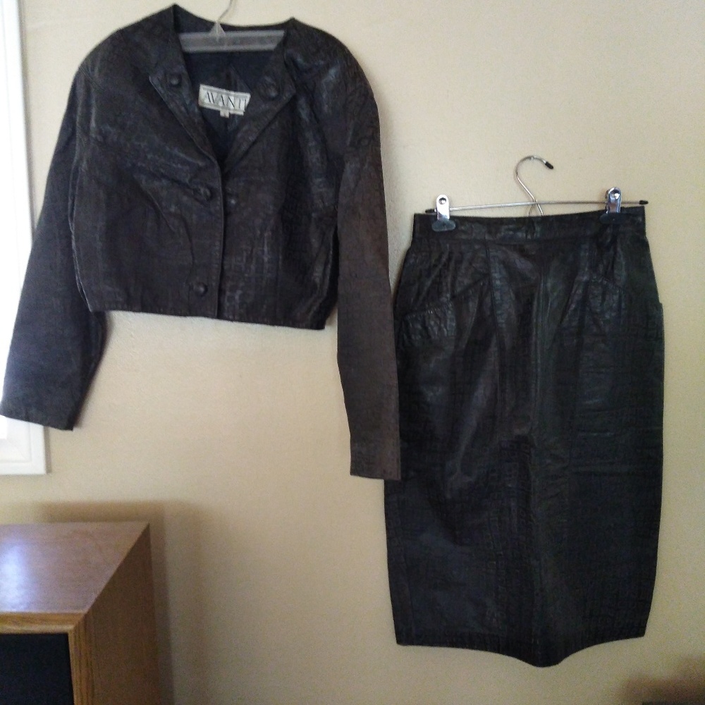 Leather skirt set